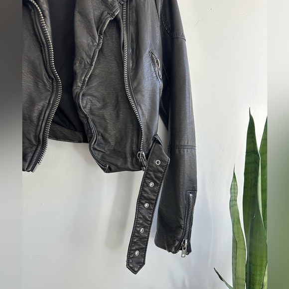 Free People Moto Jacket w/ removable belt. - Picture 3 of 4
